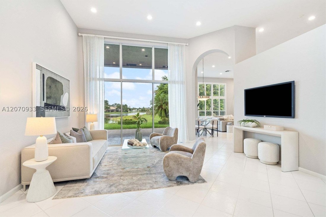 House in Weston, Florida, United States 3 - 18663455