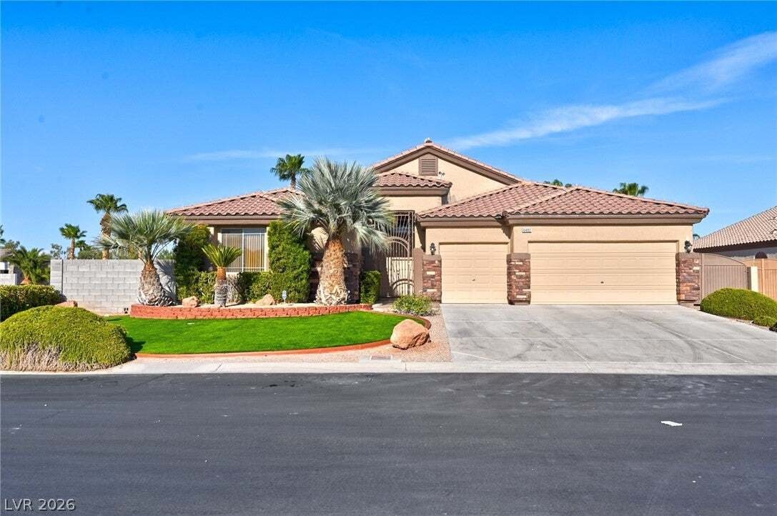 House in Las Vegas, Nevada, United States 1 - 18665997