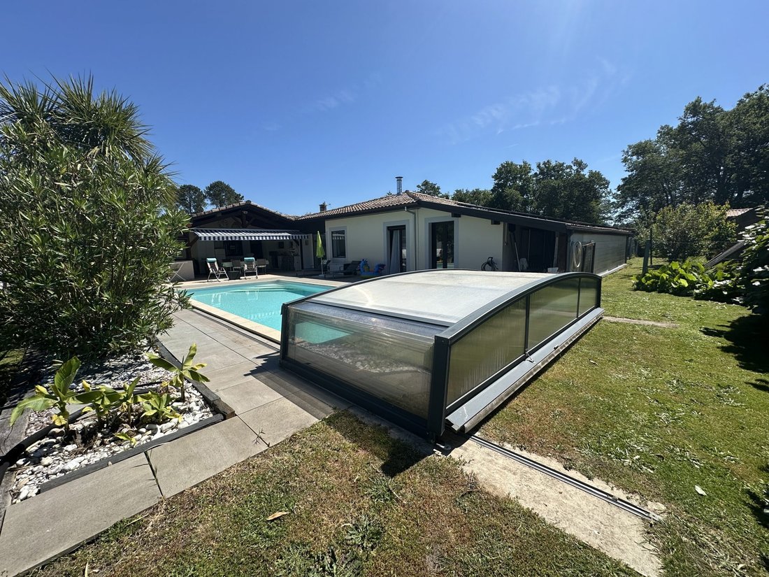 House in Gastes, Nouvelle-Aquitaine, France 1 - 18665481