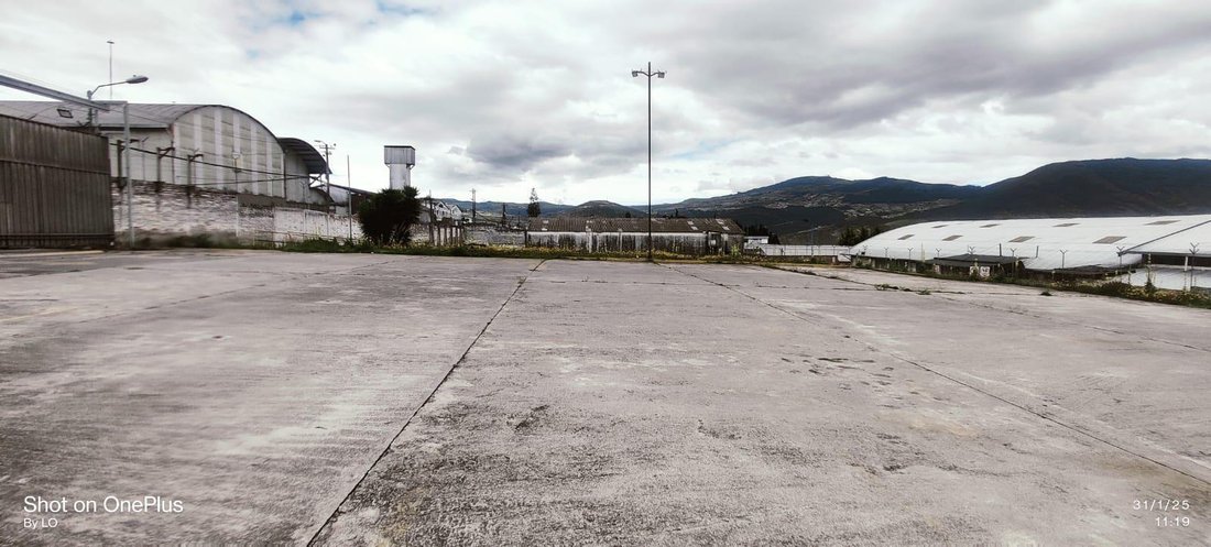 Land in Quito, Pichincha, Ecuador 3 - 18661520