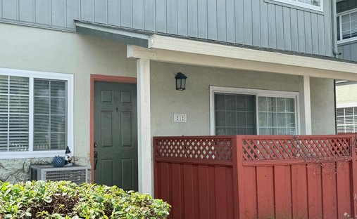 Condo in San Leandro, California, United States 1