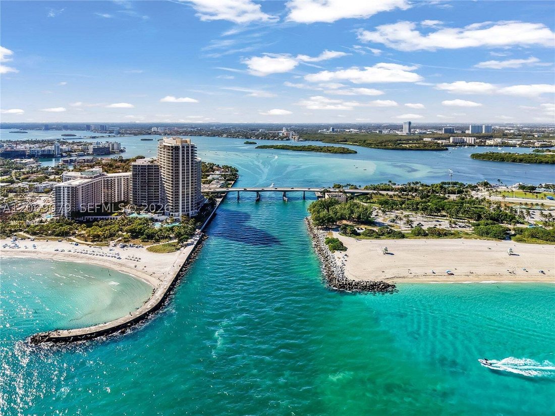 Condominio en Bal Harbour, Florida, Estados Unidos 3 - 18667685