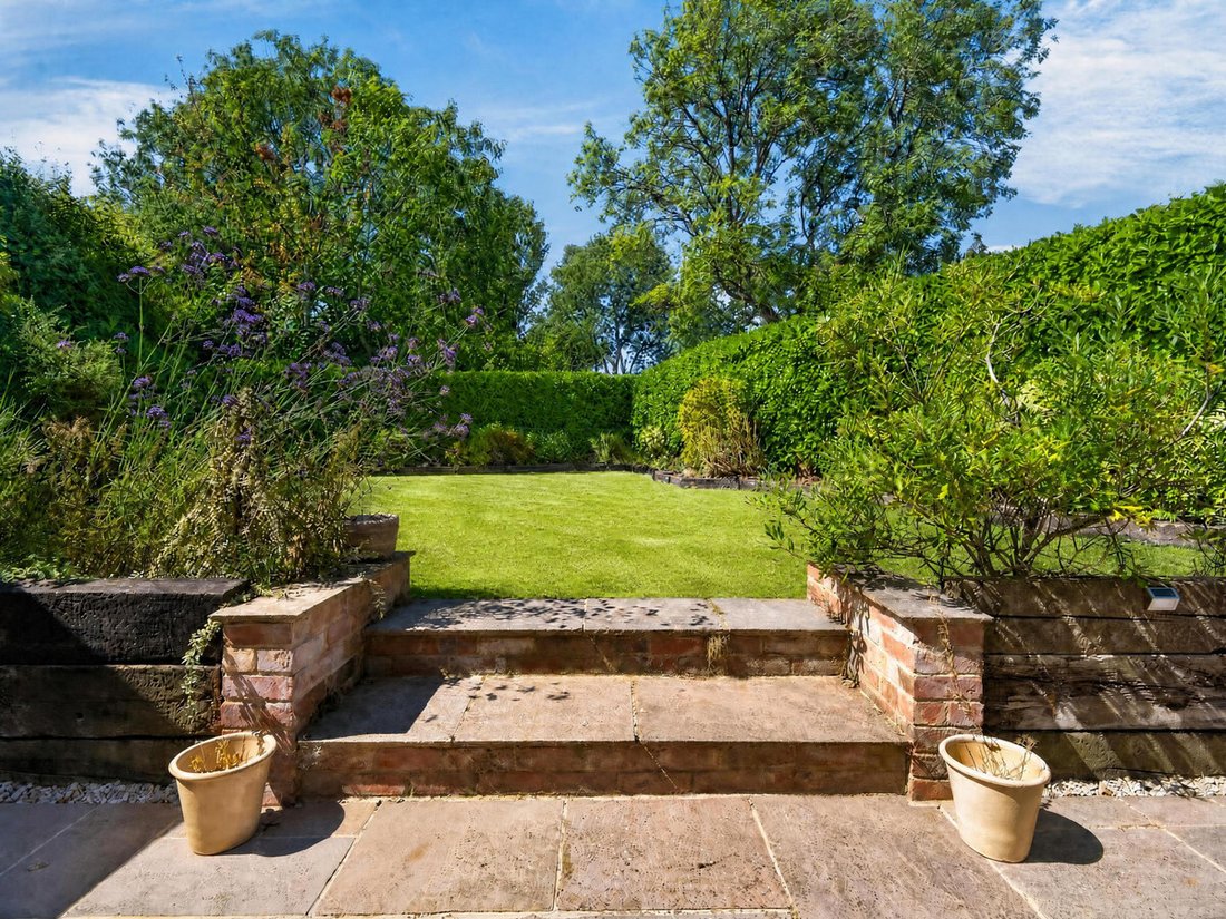 Otros en Priors Hardwick (Parish), Priors Hardwick CP, Inglaterra 4 - 18665941