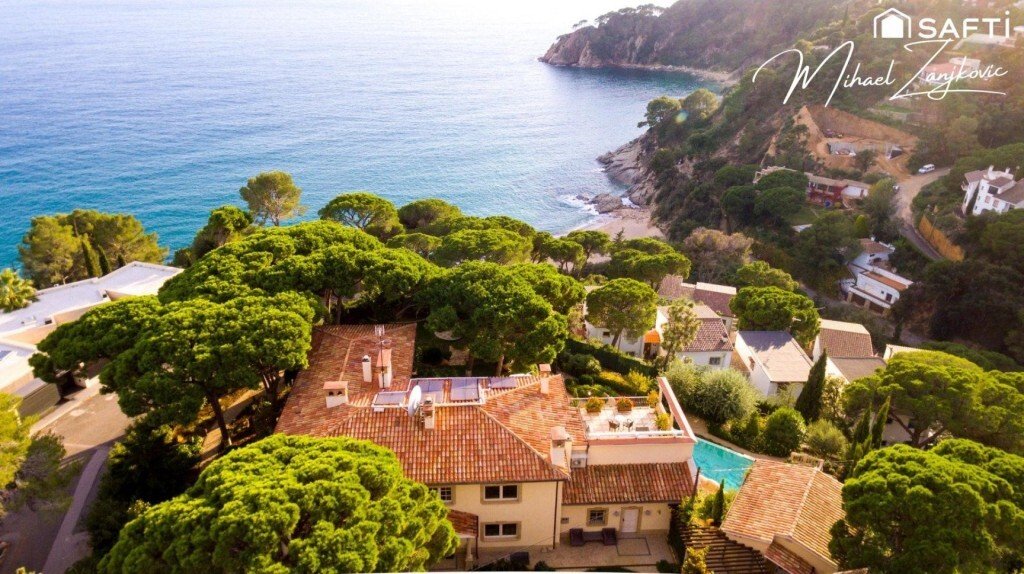 House in Tossa de Mar, Catalonia, Spain 4 - 18666813