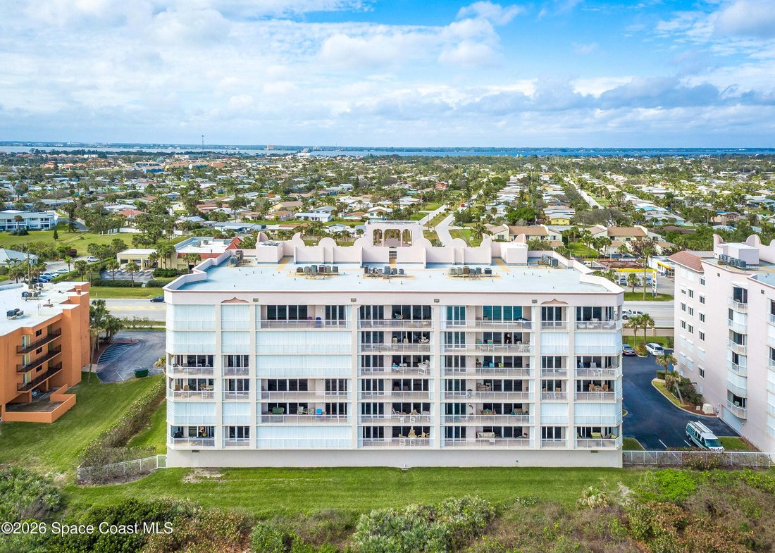 Condo in Indian Harbour Beach, Florida, United States 4 - 18658997