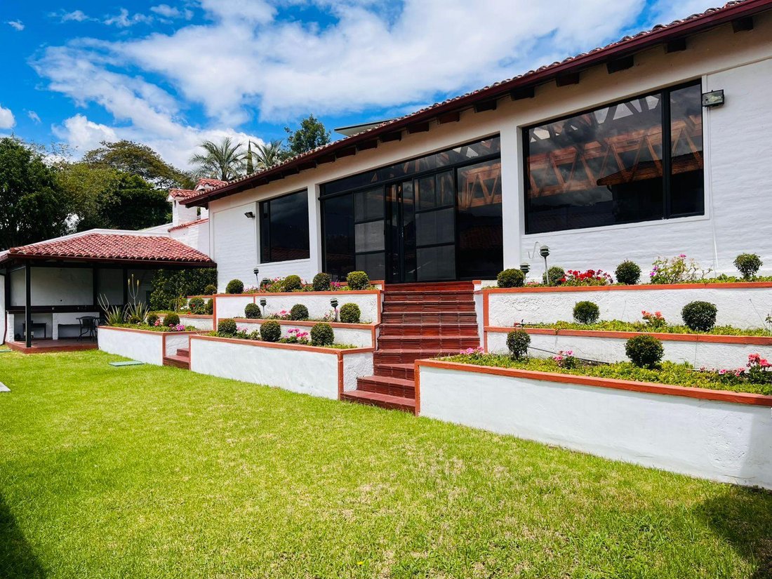 House in Quito, Pichincha, Ecuador 1 - 18661211