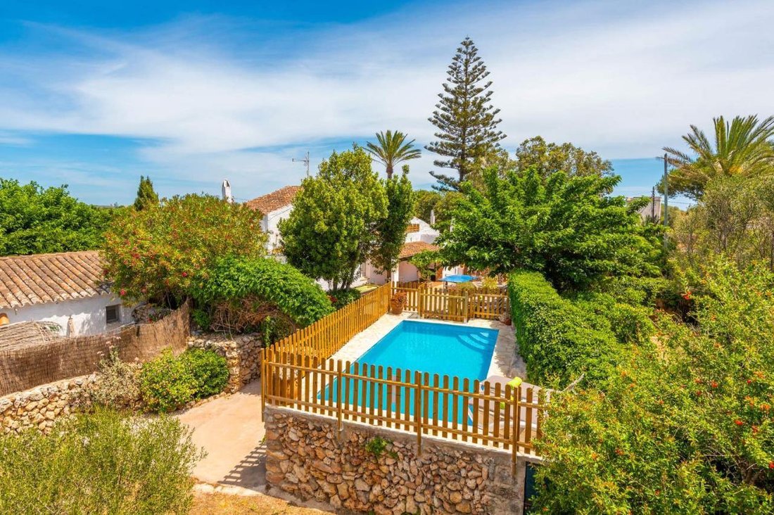 Villa in es Castell, Balearic Islands, Spain 5 - 18659301