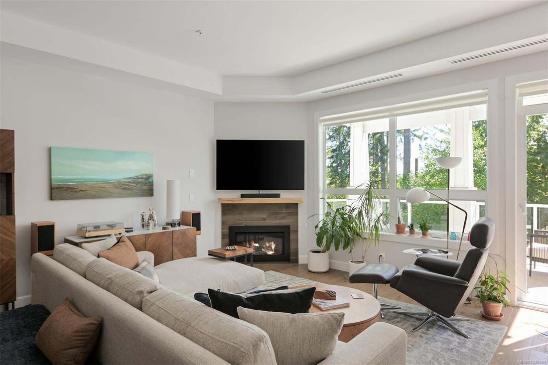 Condo in Colwood, British Columbia, Canada 3 - 18666523
