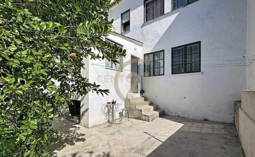 Villa in Angra (Santa Luzia), Azores, Portugal 1