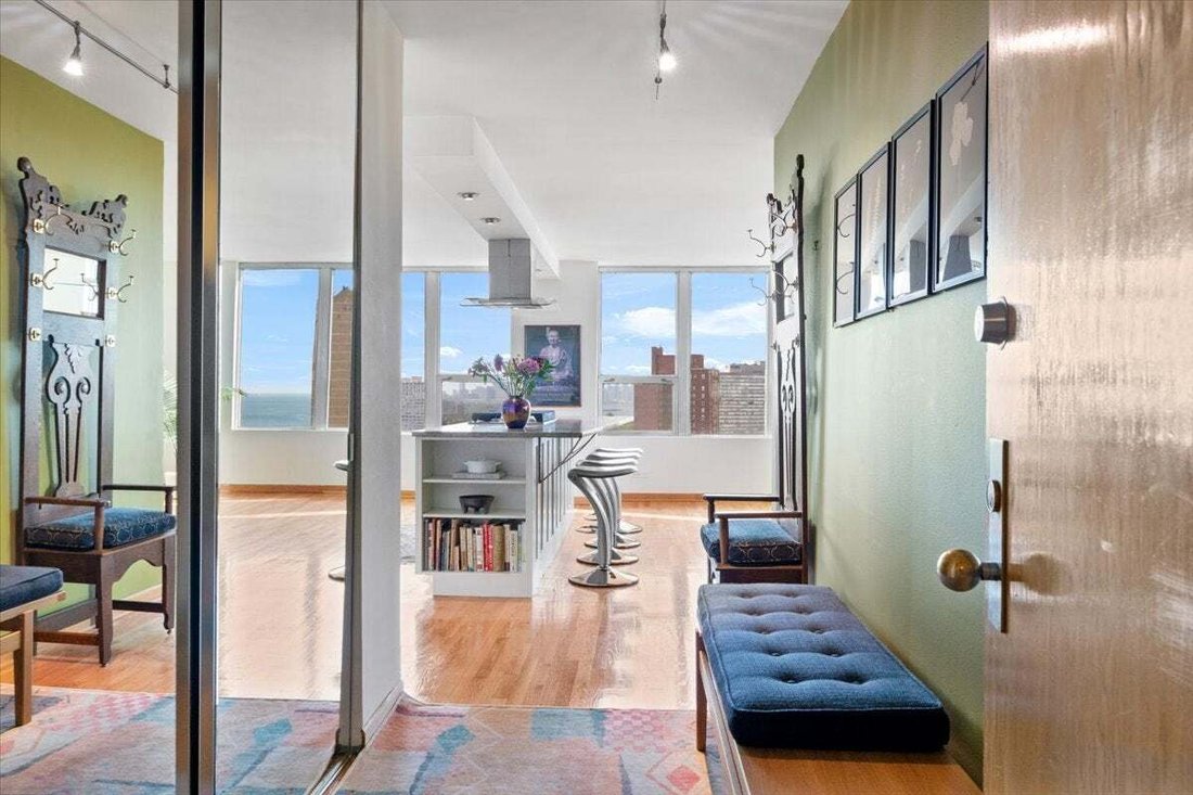 Condo in Chicago, Illinois, United States 2 - 18670790