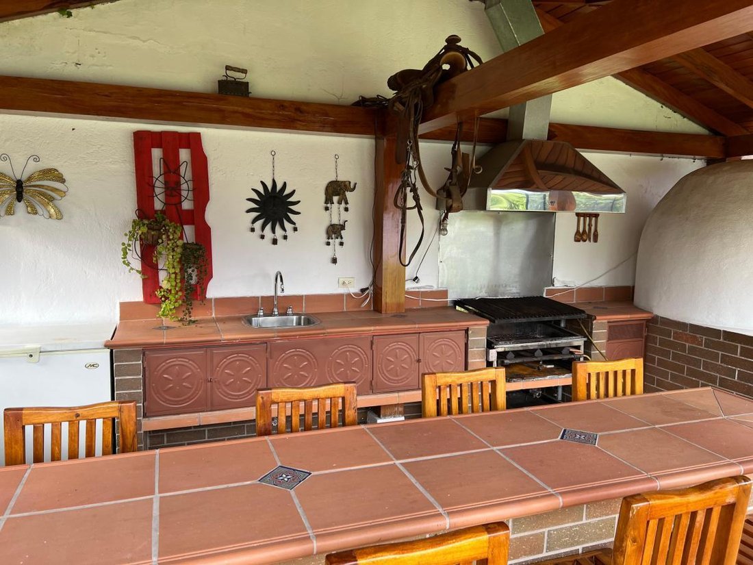 House in Quito, Pichincha, Ecuador 1 - 18661649