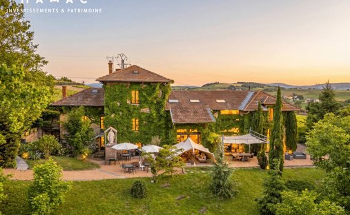 House in Bully, Auvergne-Rhône-Alpes, France 1