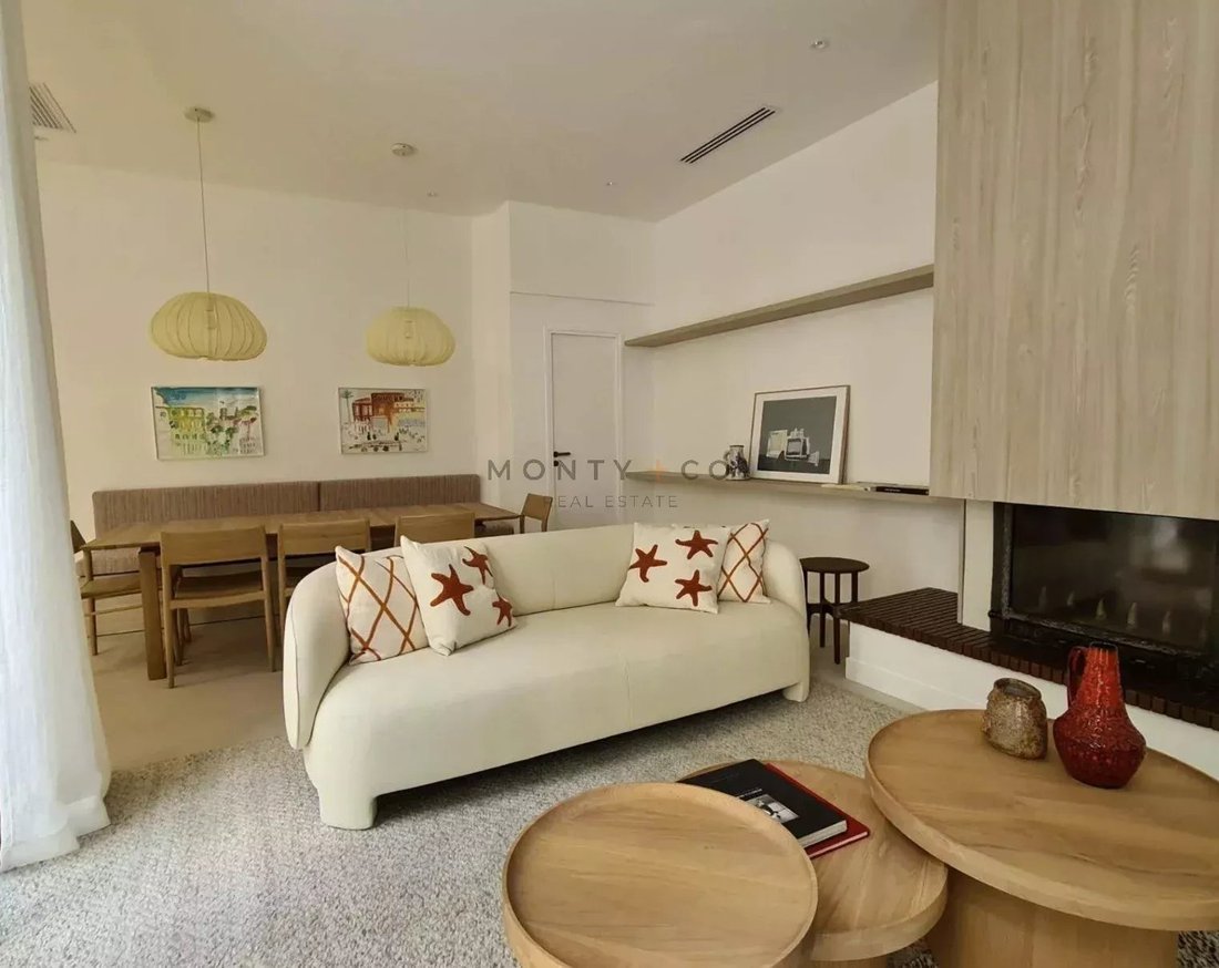 Townhouse in Cannes, Provence-Alpes-Côte d'Azur, France 3 - 15456201