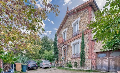 House in Centre Ville, Villemomble, France 1
