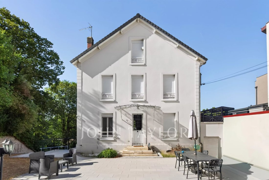 House in Le Parc, Saint-Maur-des-Fossés, France 2 - 18661085