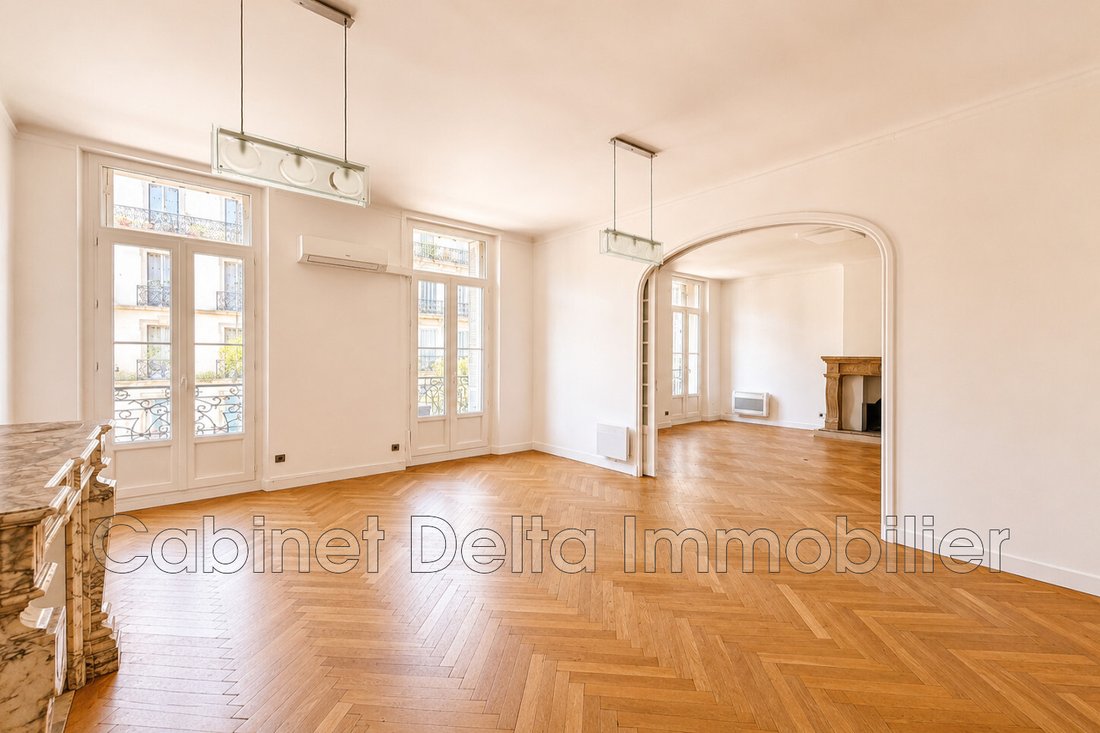 Apartment in Aguillon, Toulon, France 1 - 18660261
