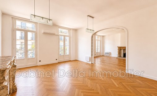 Appartamento a Aguillon, Tolone, Francia 1
