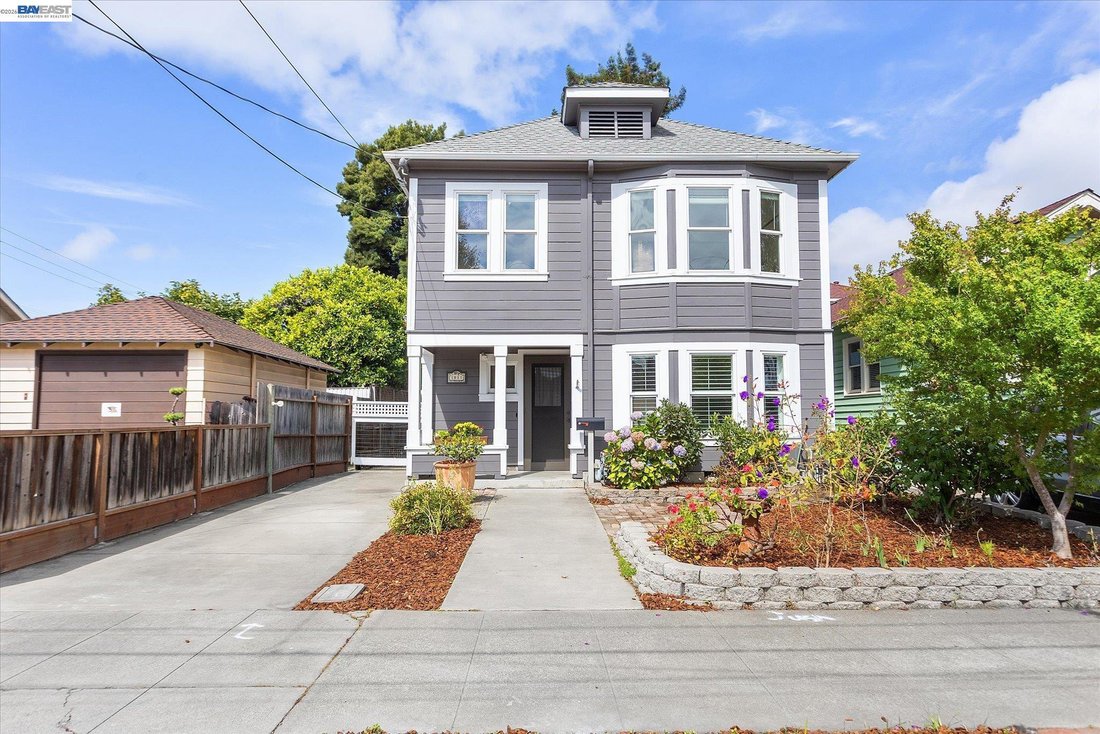 House in Alameda, California, United States 3 - 18666371