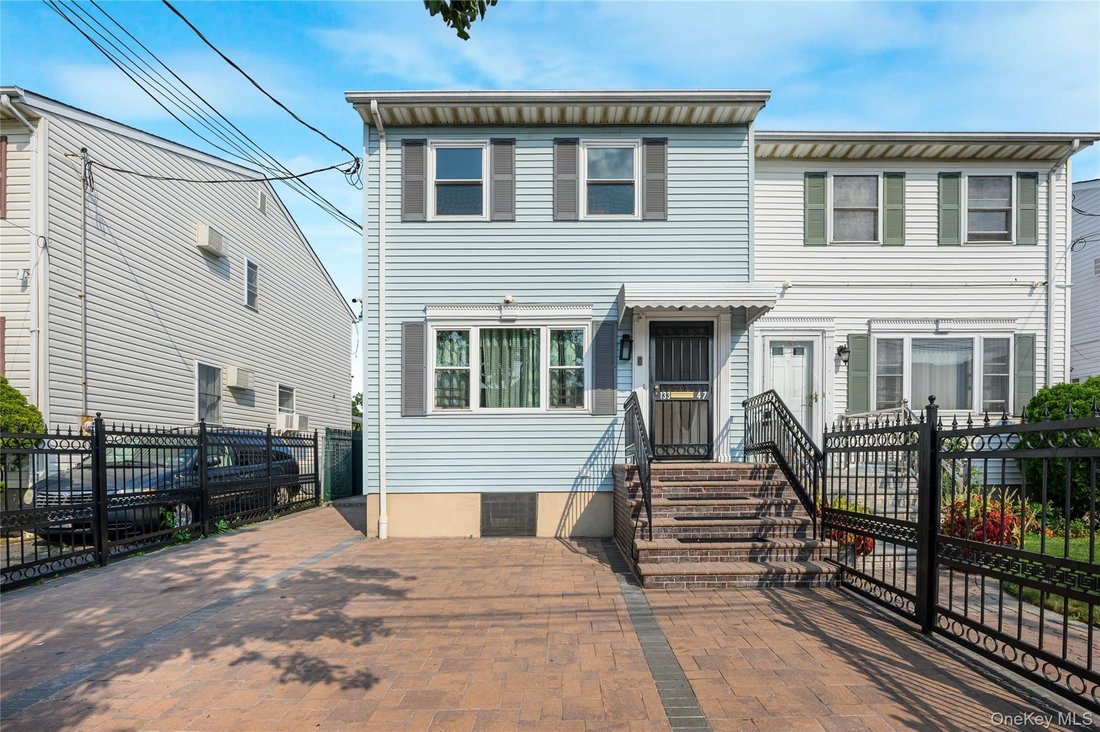 House in New York, New York, United States 2 - 18668952