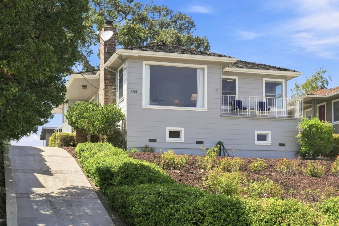 House in San Carlos, California, United States 1 - 18671525