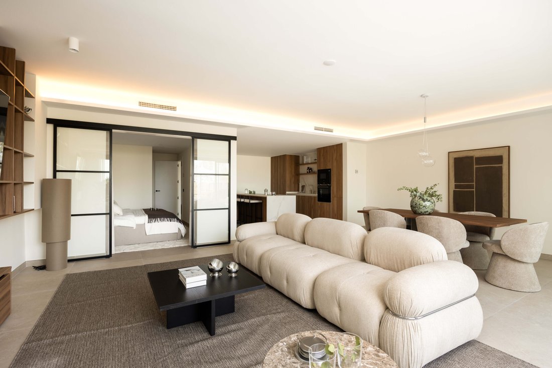 Apartment in Marbella, Andalusia, Spain 3 - 18670862