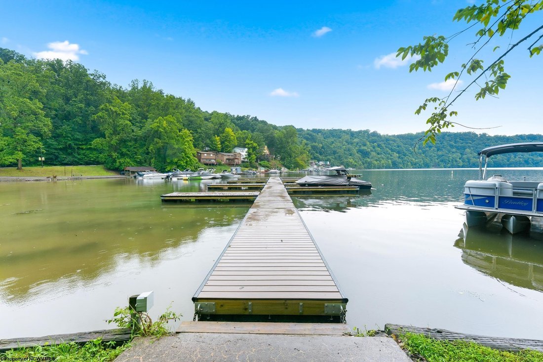 House in Cheat Lake, West Virginia, United States 4 - 18669029