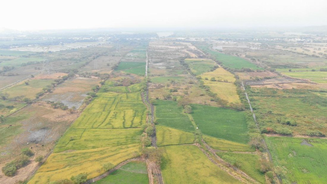 Land in Guayaquil, Guayas, Ecuador 4 - 18660286