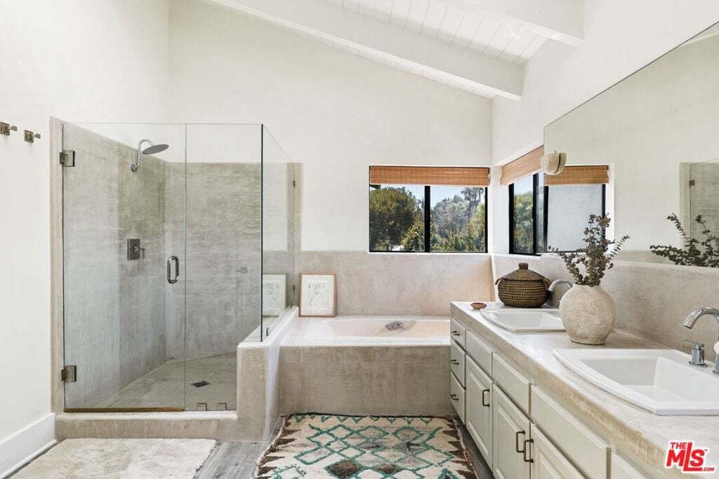 House in Malibu, California, United States 5 - 18661984