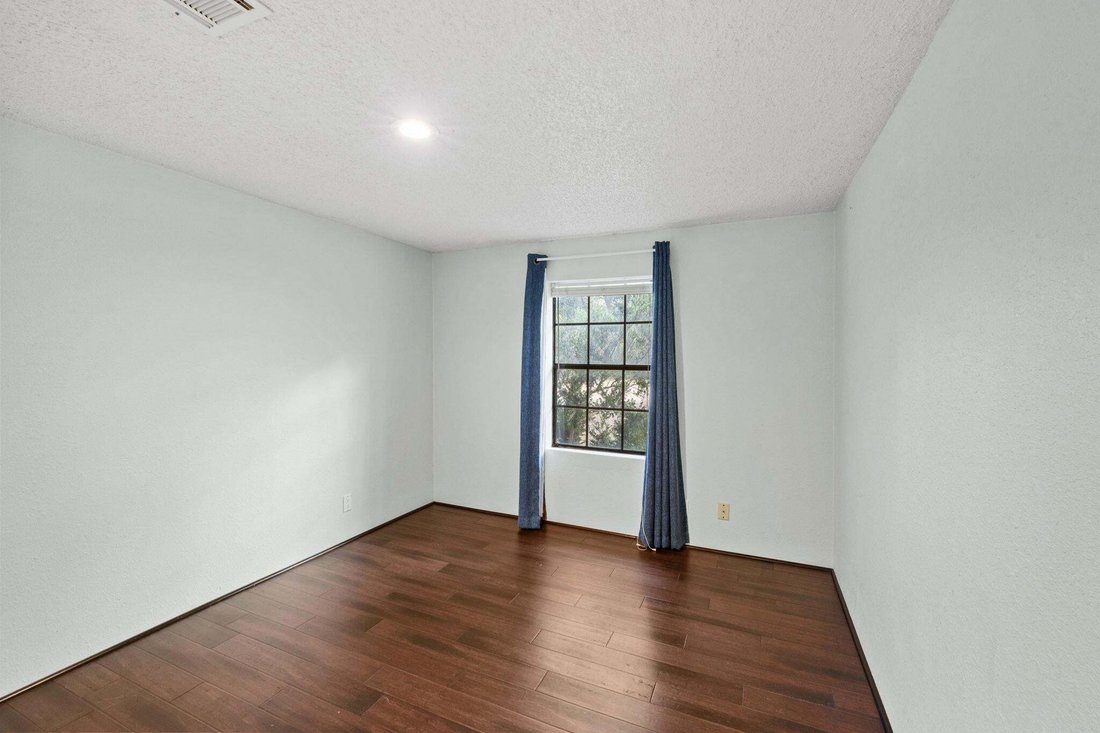 Liberty Hill, Texas, United States 5 - 18669338
