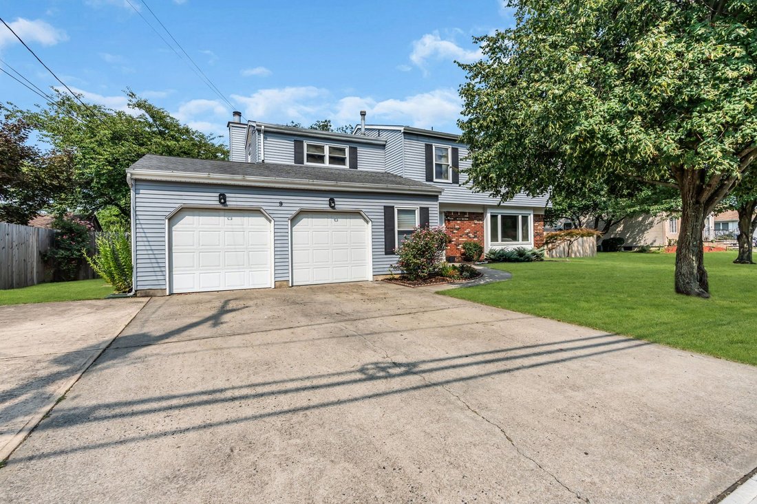 House in Howell Township, New Jersey, United States 4 - 18667564