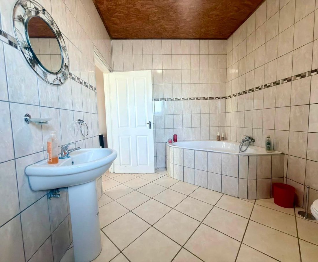 Farm Ranch in Okahandja, Otjozondjupa Region, Namibia 5 - 18665850