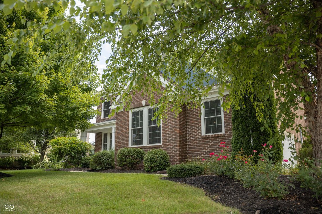 House in Zionsville, Indiana, United States 3 - 18662613