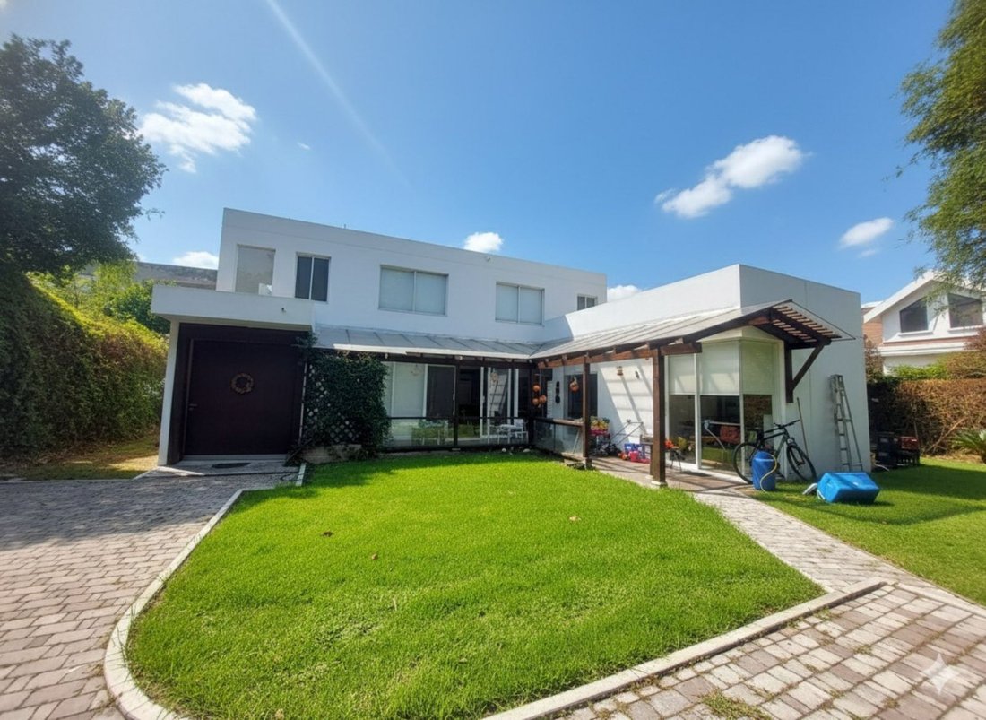 House in Quito, Pichincha, Ecuador 5 - 18660782