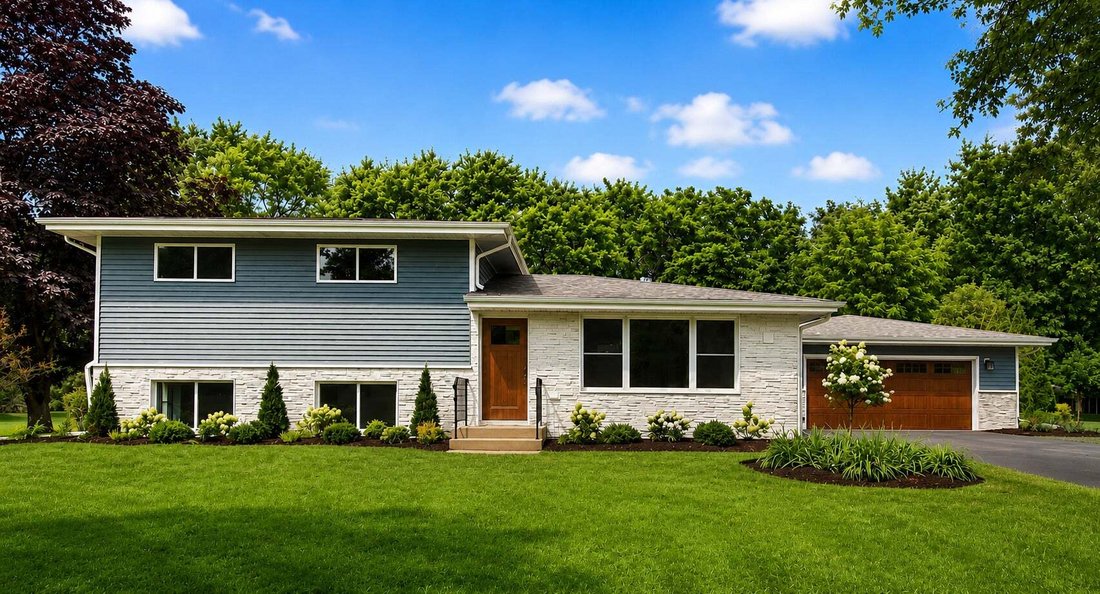 House in Green Oaks, Illinois, United States 1 - 18669243