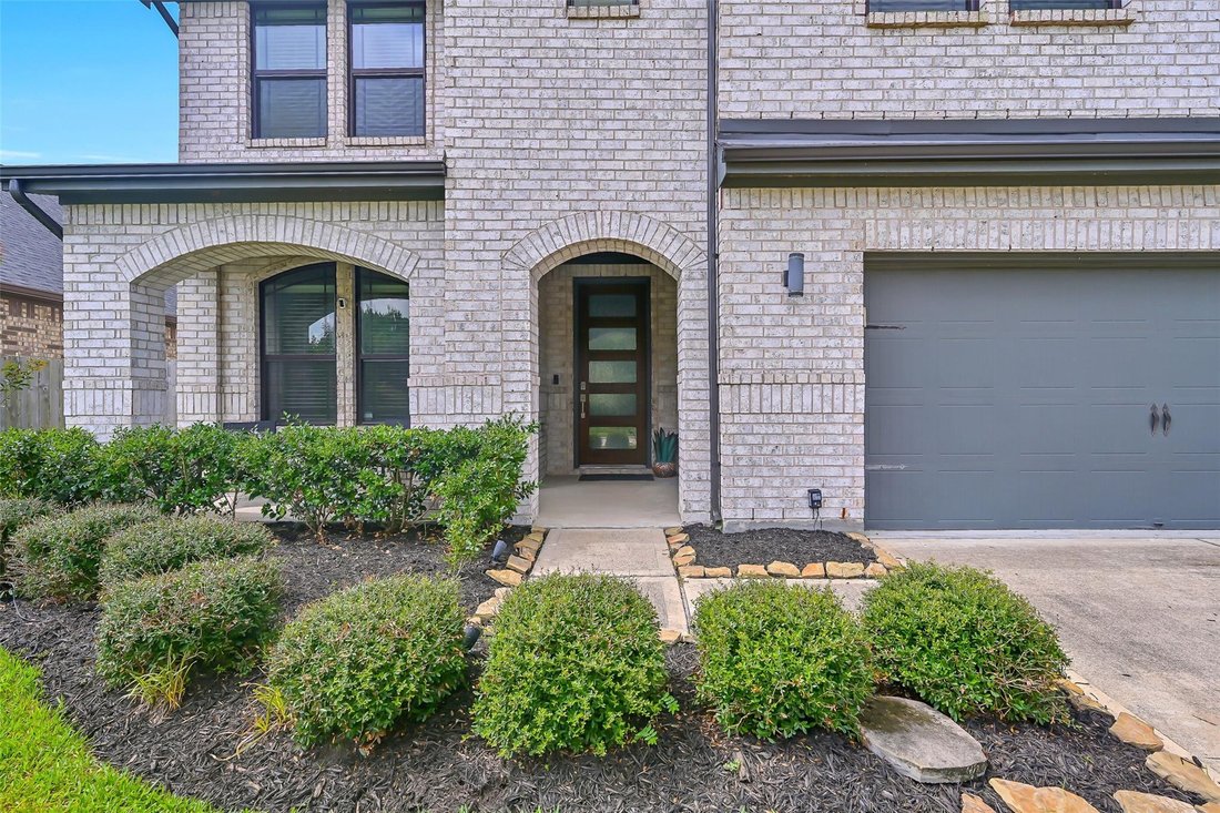 House in Friendswood, Texas, United States 3 - 18659491