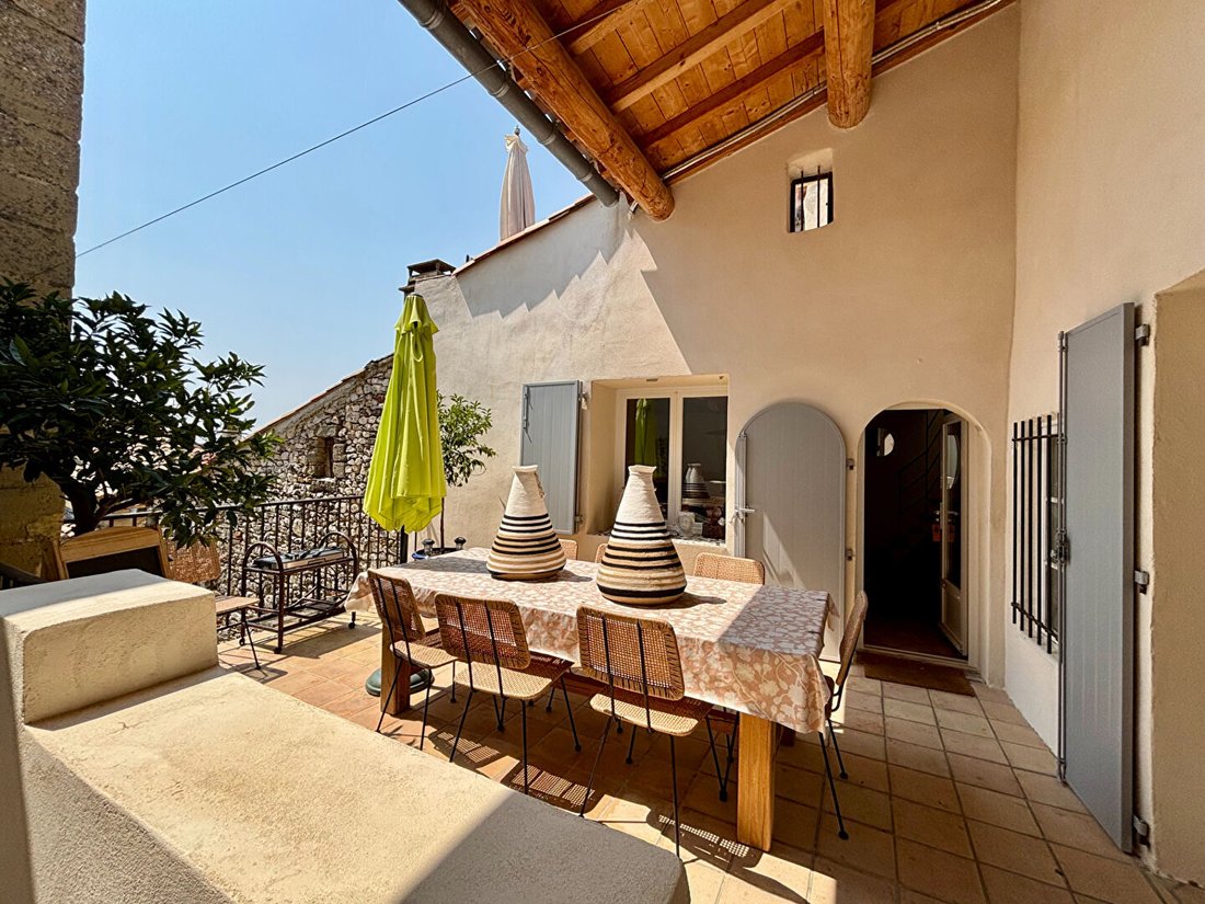 Villa in Arpaillargues-et-Aureilhac, Occitania, France 1 - 18672771