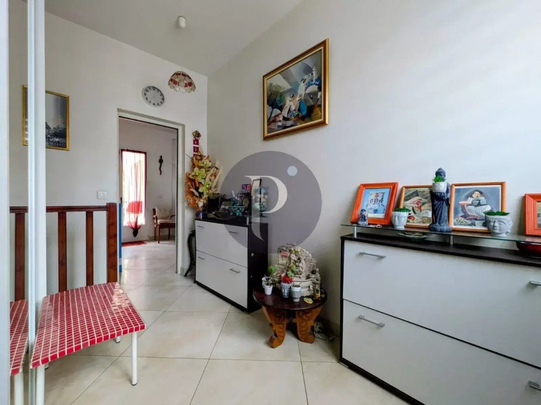 House in Vitry-sur-Seine, Ile-de-France, France 5 - 18666345