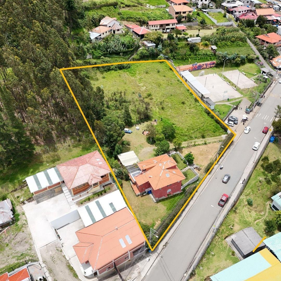 Land in Cuenca, Azuay, Ecuador 2 - 18661574