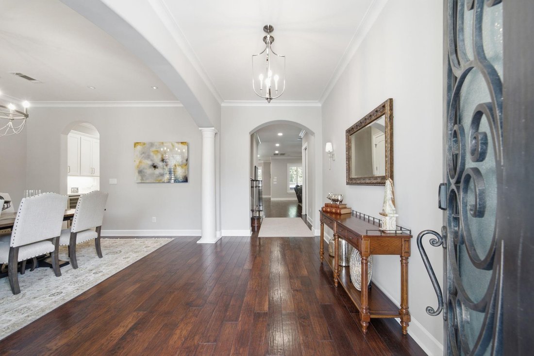 House in Houston, Texas, United States 5 - 18668036