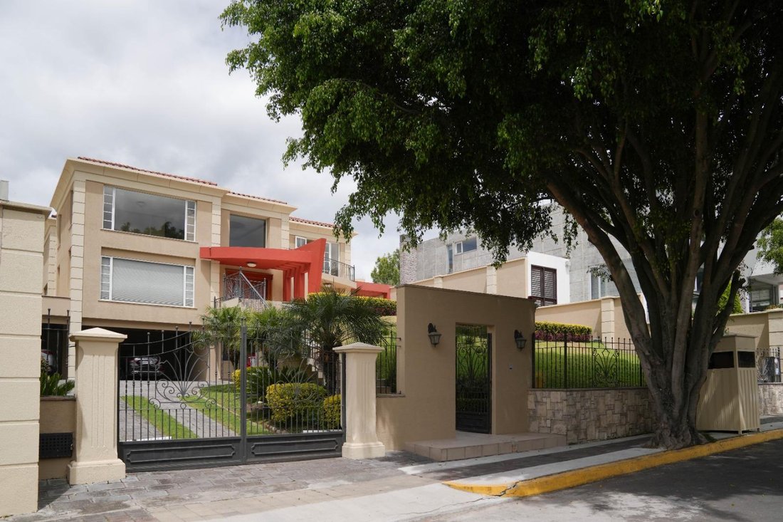 House in Quito, Pichincha, Ecuador 1 - 18661615