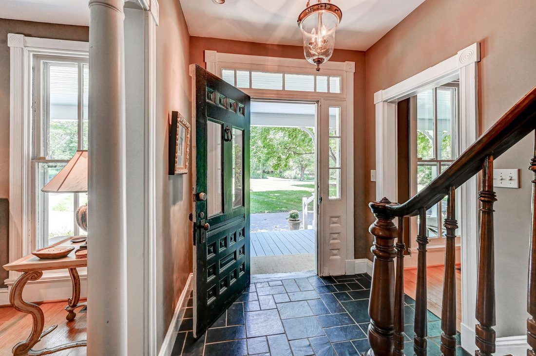 Ellicott City, Maryland, United States 5 - 18666458