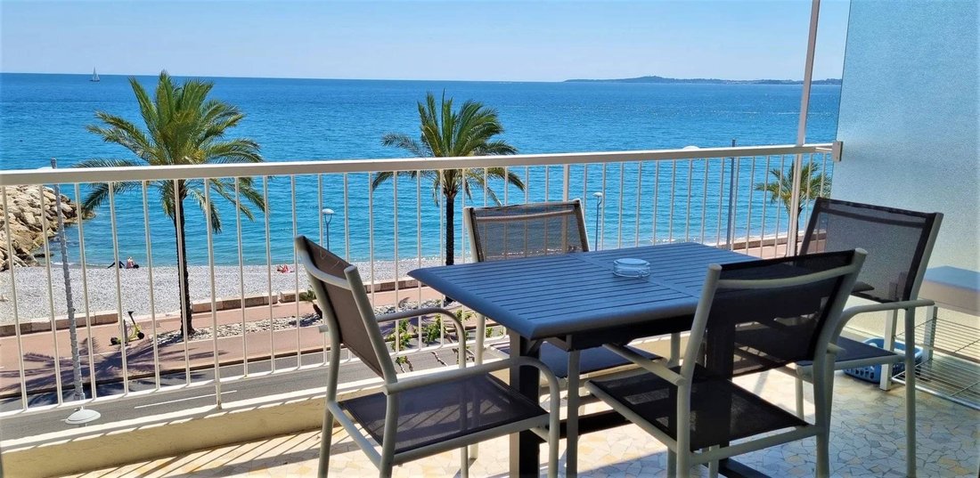 Apartamento en Val Fleuri-Montaleigne, Cagnes-sur-Mer, Francia 1 - 15663655