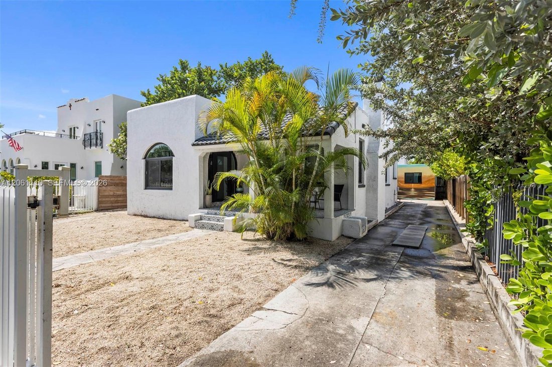 House in Miami, Florida, United States 1 - 18664337