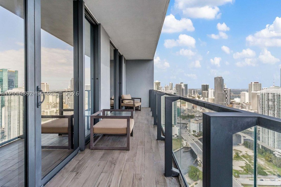 Condo in Miami, Florida, United States 4 - 18659331