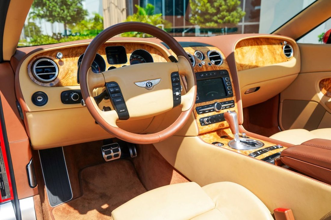 Cabriolet in Fort Lauderdale, FL, United States 2 - 18671062
