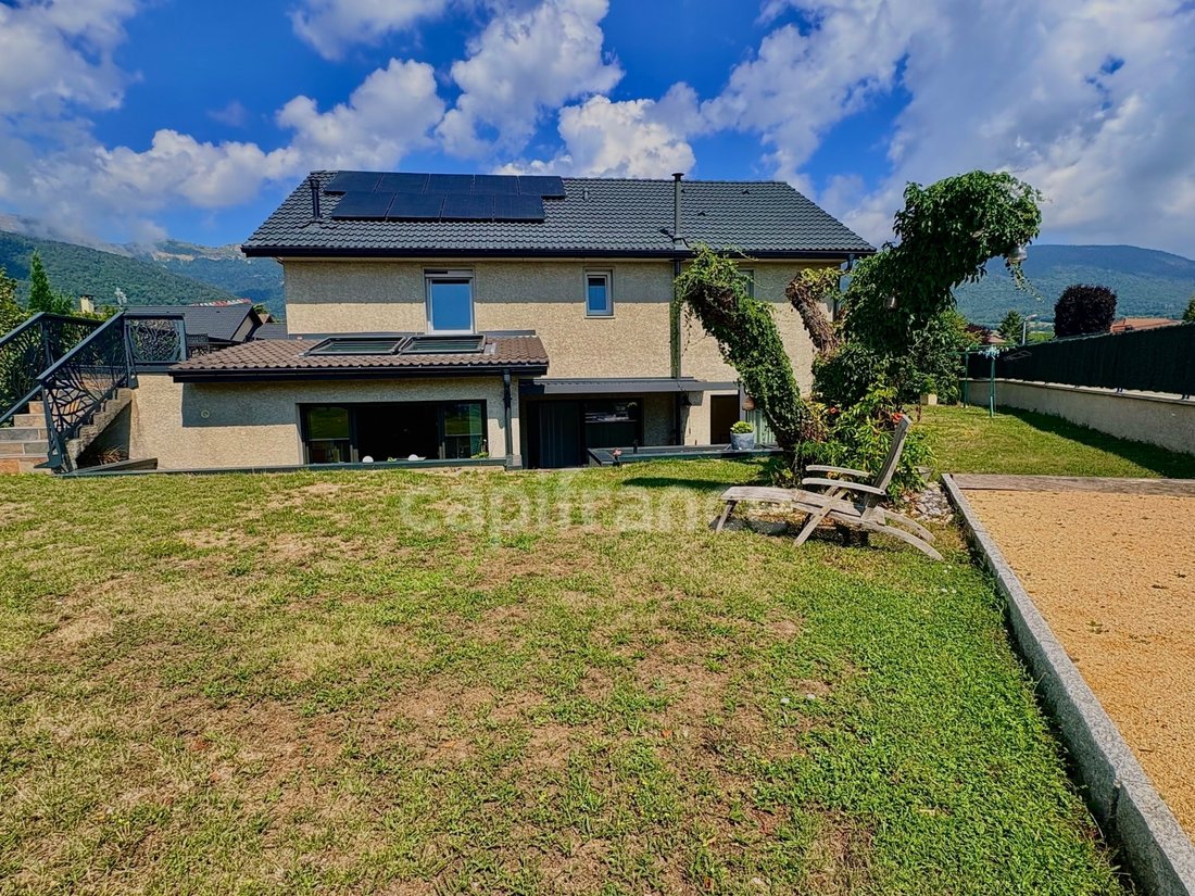 House in Cessy, Auvergne-Rhône-Alpes, France 1 - 18672454