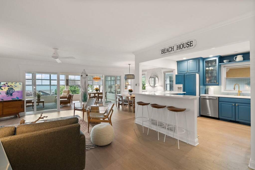 House in Beverly Shores, Indiana, United States 5 - 18670453