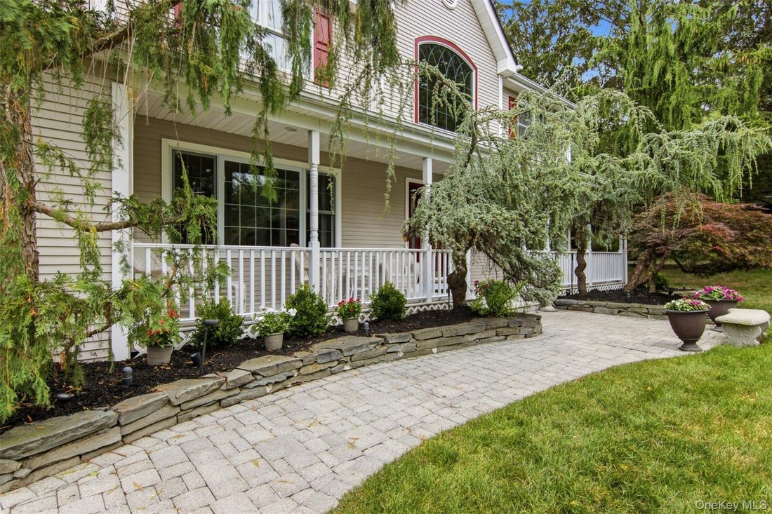 House in Setauket- East Setauket, New York, United States 3 - 18665276