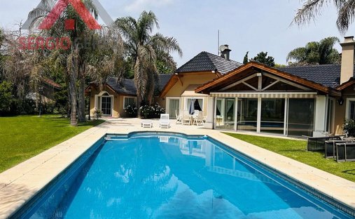 House in Francisco Alvarez, Buenos Aires Province, Argentina 1
