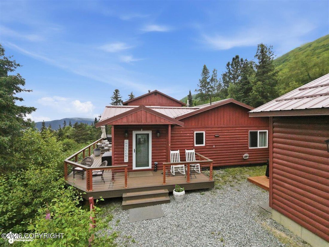 House in Anchorage, Alaska, United States 2 - 18663016